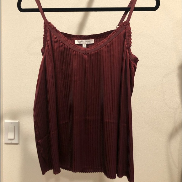 Burgundy dressy tanktop - Picture 1 of 2